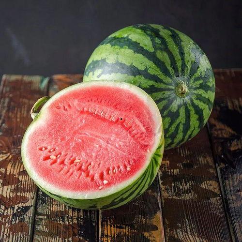 怎么吃麒麟瓜最爽视频,视频揭秘怎么吃最爽