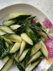 吃瓜怎么做的好吃呢视频,轻松学会吃瓜美味小技巧