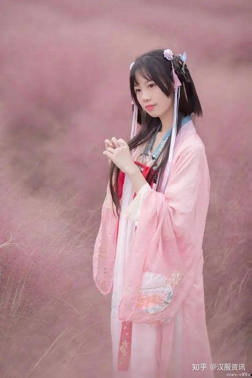汉服吃瓜小姐姐是谁呀视频